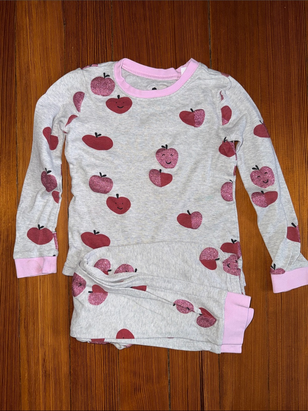 Tucker + Tate Gray Pajama Set with Pink Apple Print